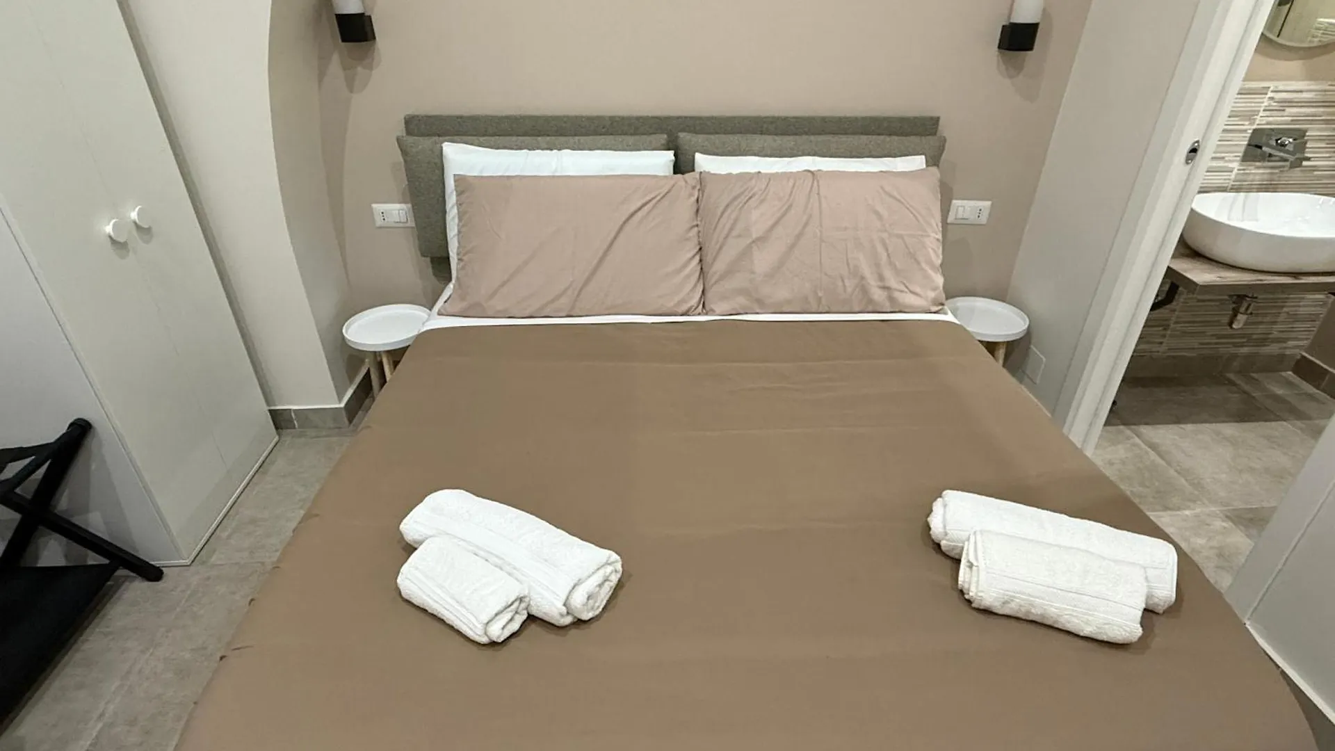 Stay In Naples - Arenaccia 211 Rooms And Suite Bed & Breakfast