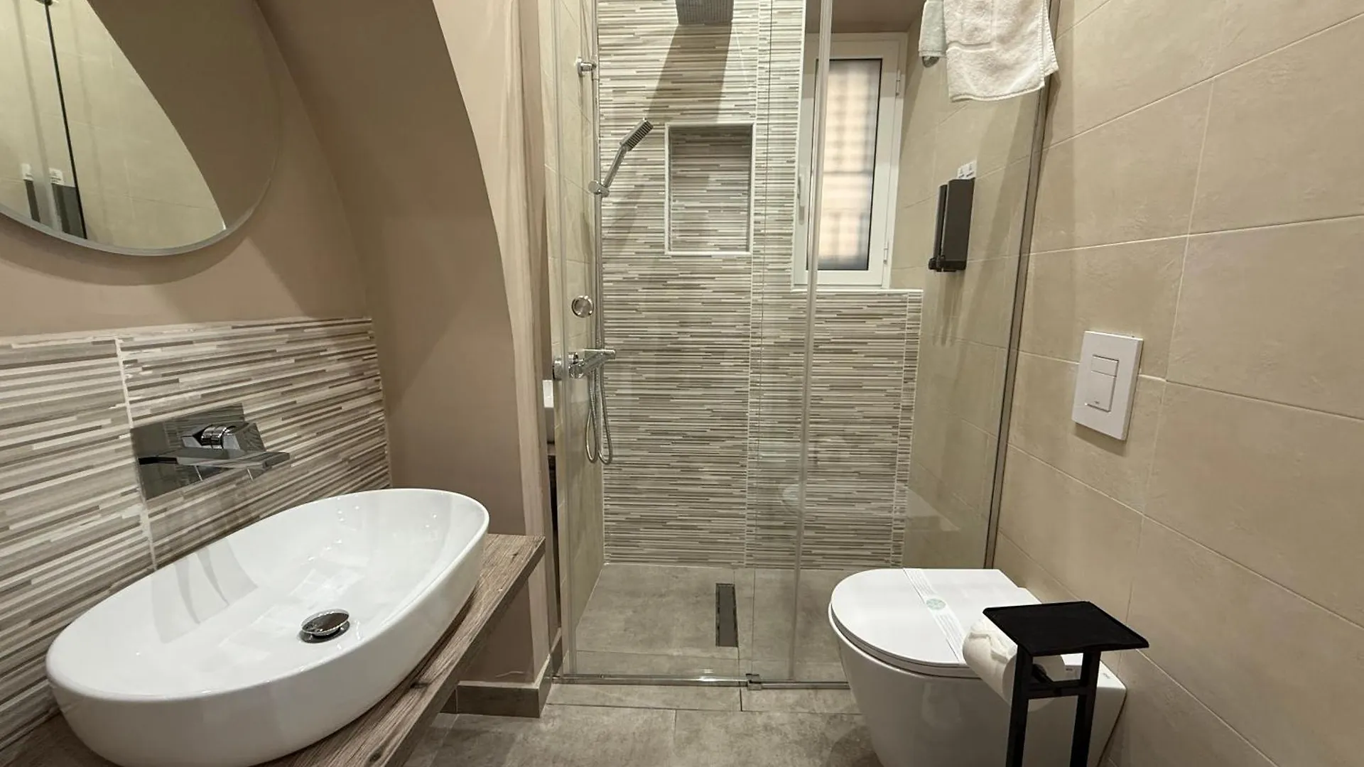 Stay In Naples - Arenaccia 211 Rooms And Suite 0*,