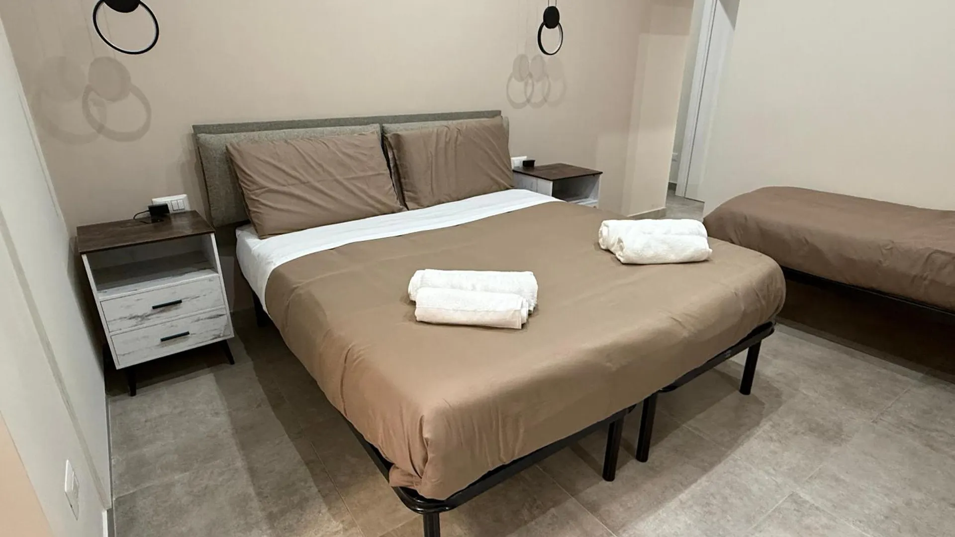 Stay In Naples - Arenaccia 211 Rooms And Suite 0*,  Italy