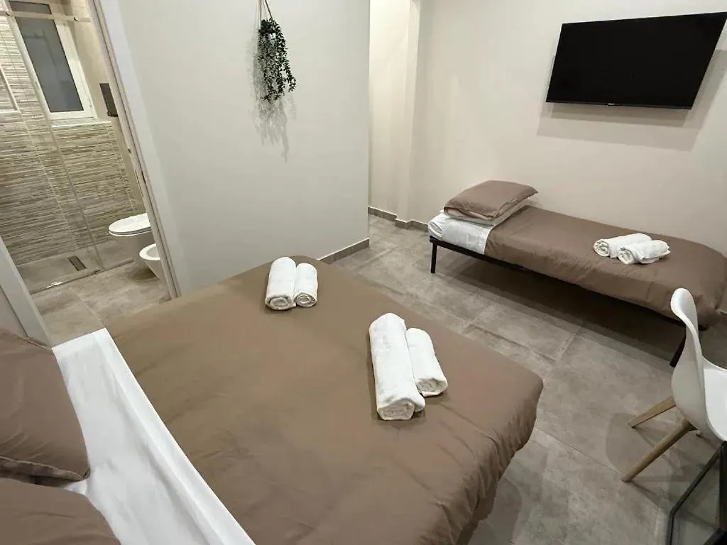 Stay In Naples - Arenaccia 211 Rooms And Suite 0*,  Italy